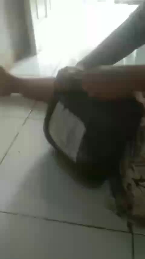 review image 0
