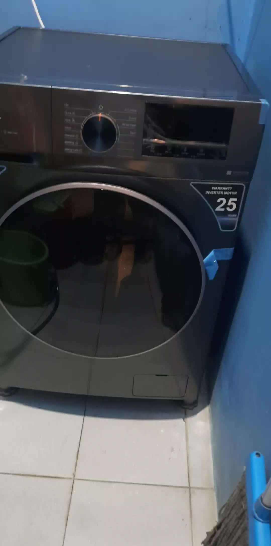 review image 0