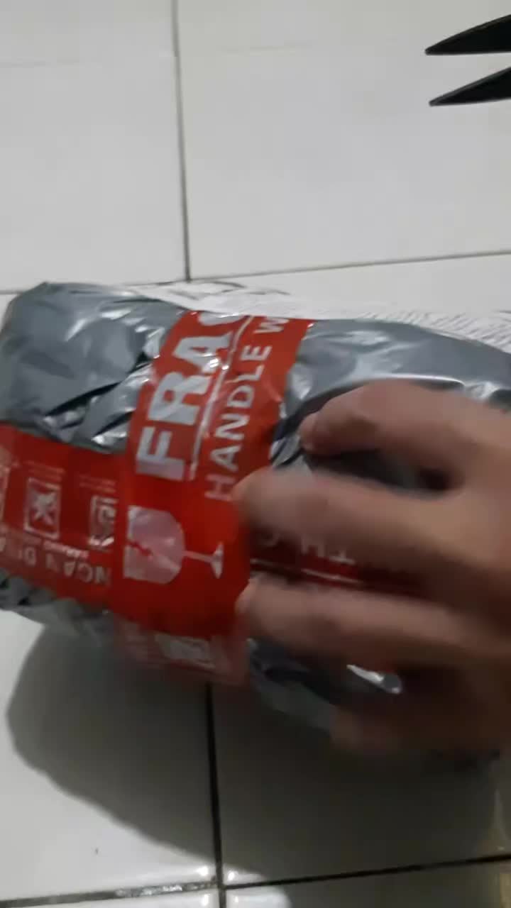 review image 0