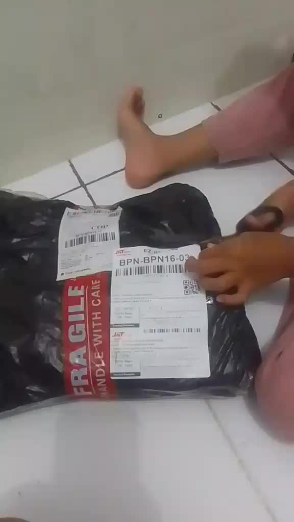 review image 0