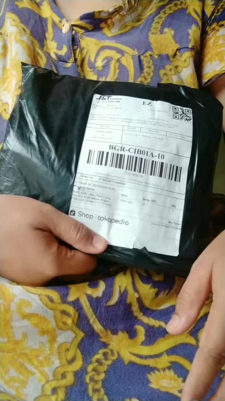 review image 0