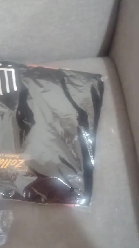 review image 0