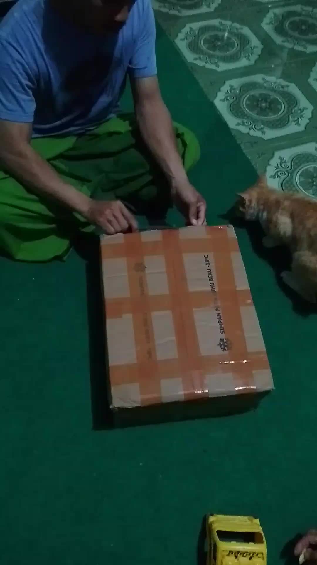 review image 0