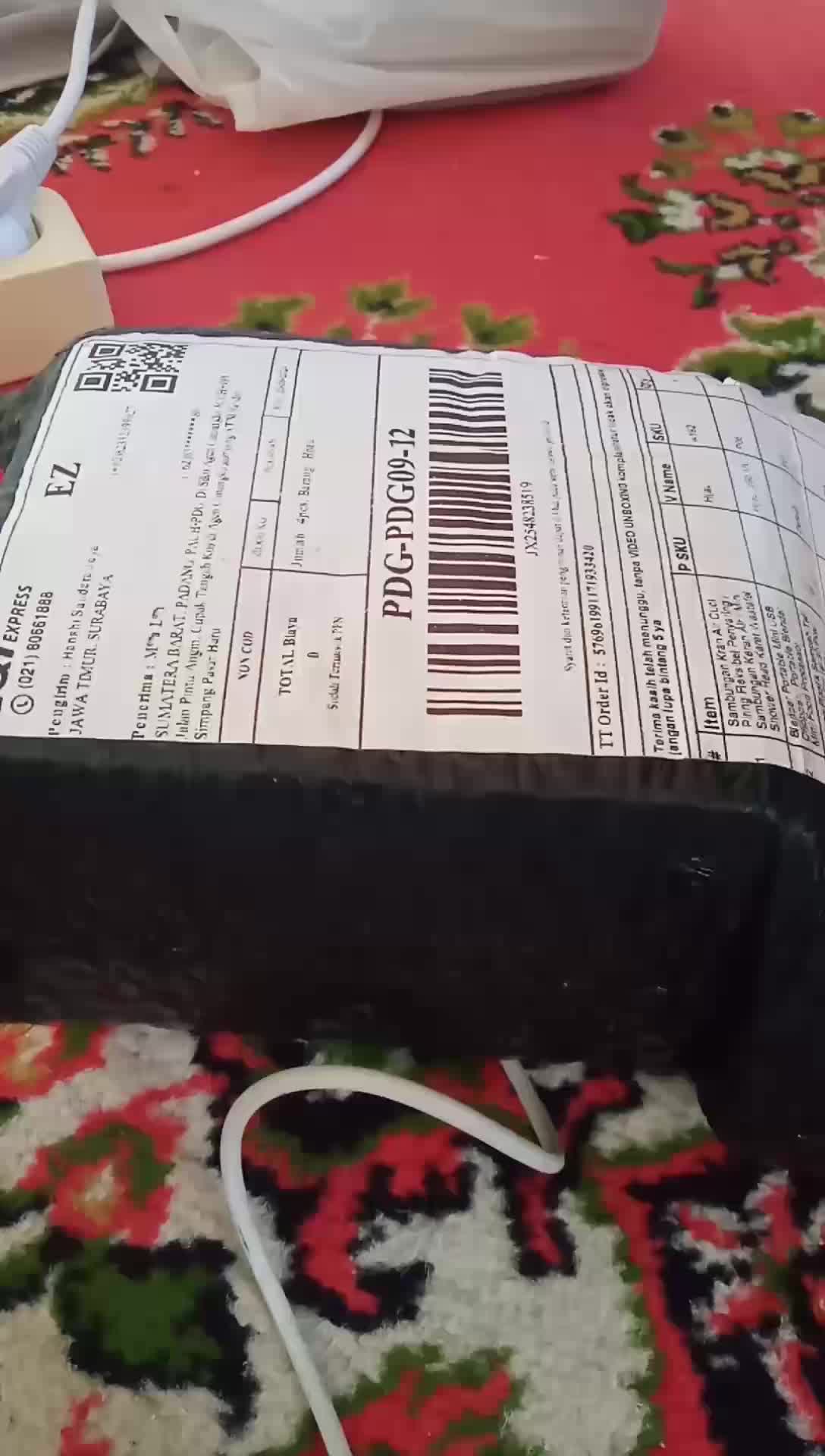 review image 0