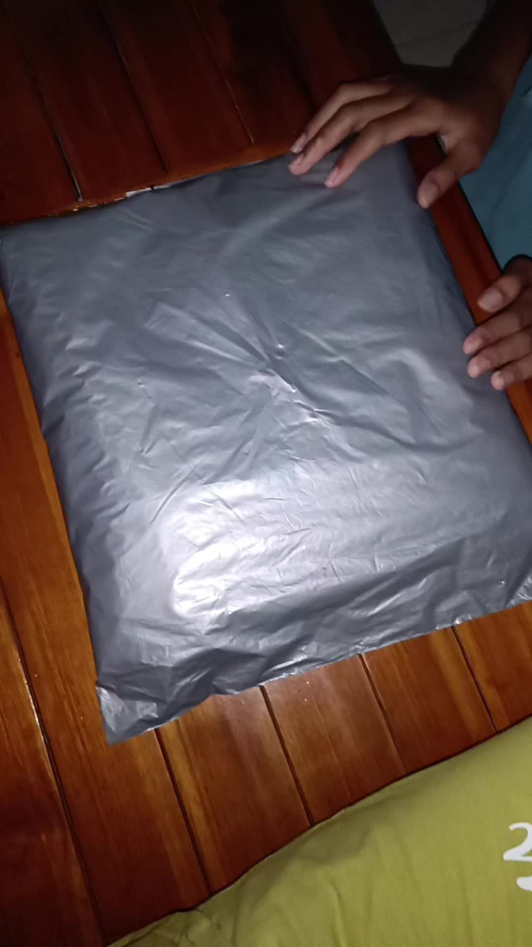 review image 0