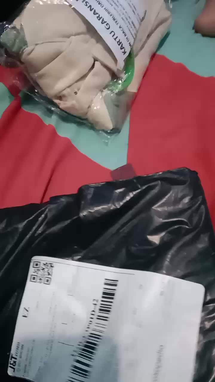 review image 0