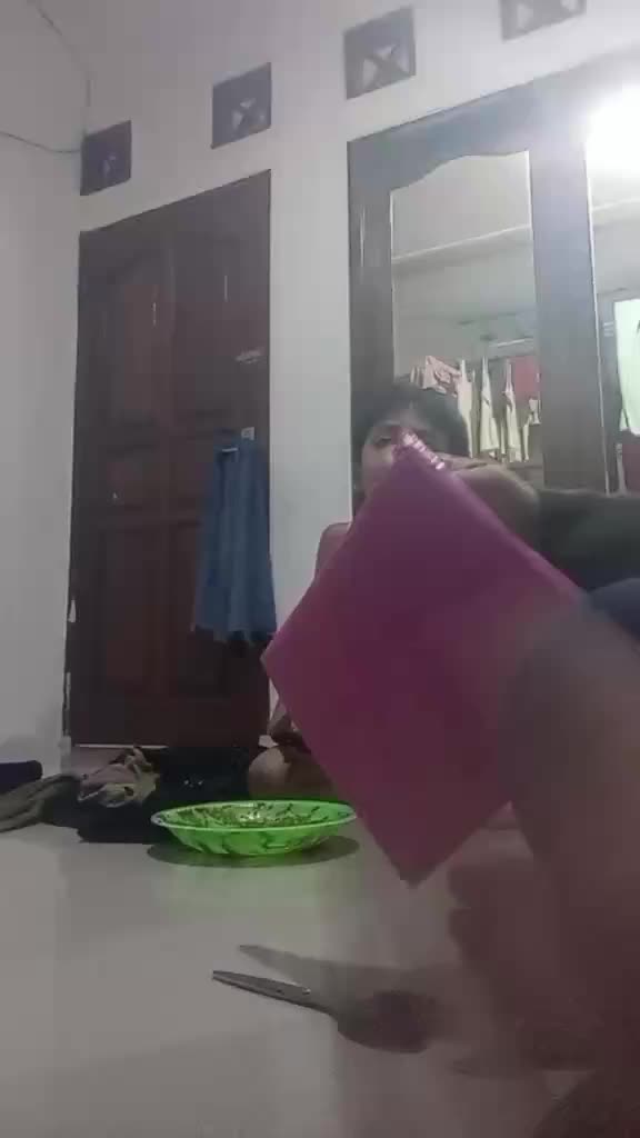 review image 0
