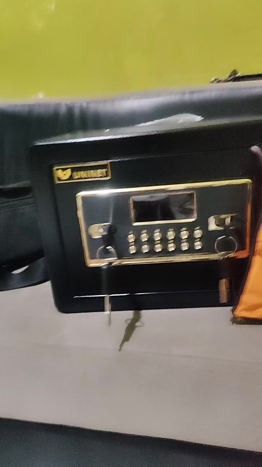 review image 0