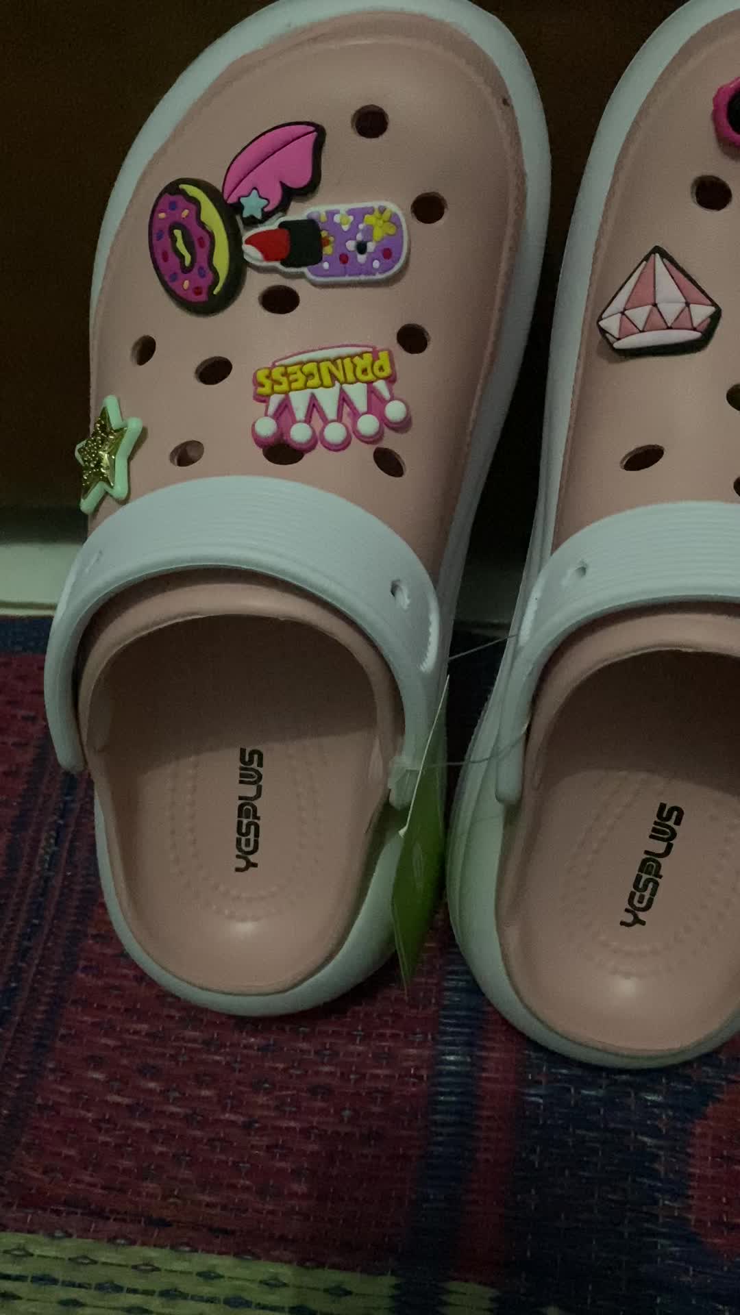 review image 0