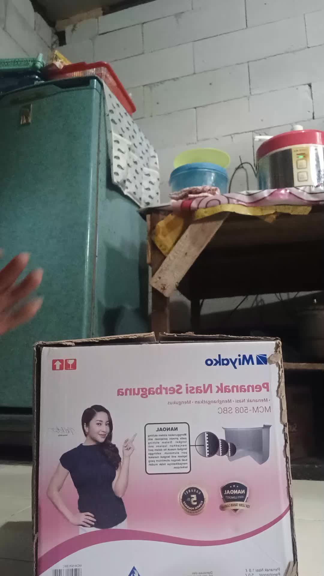 review image 0