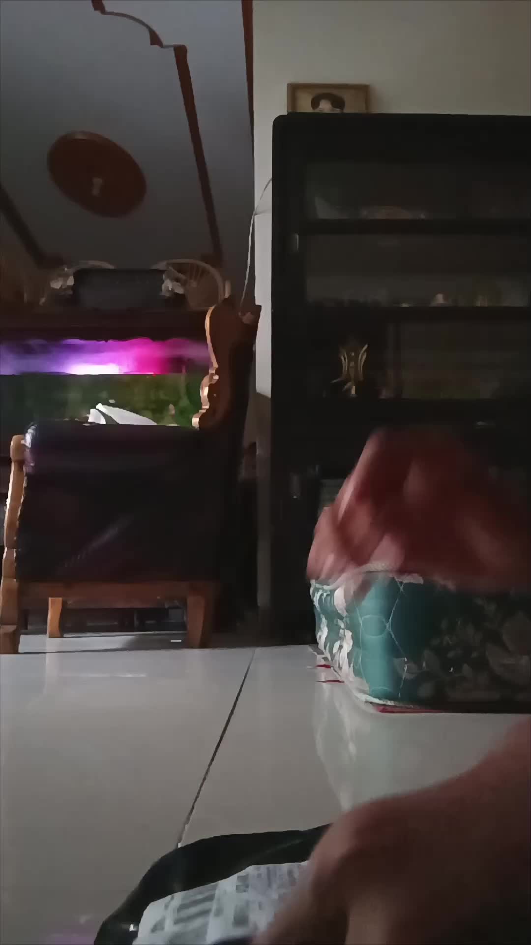 review image 0