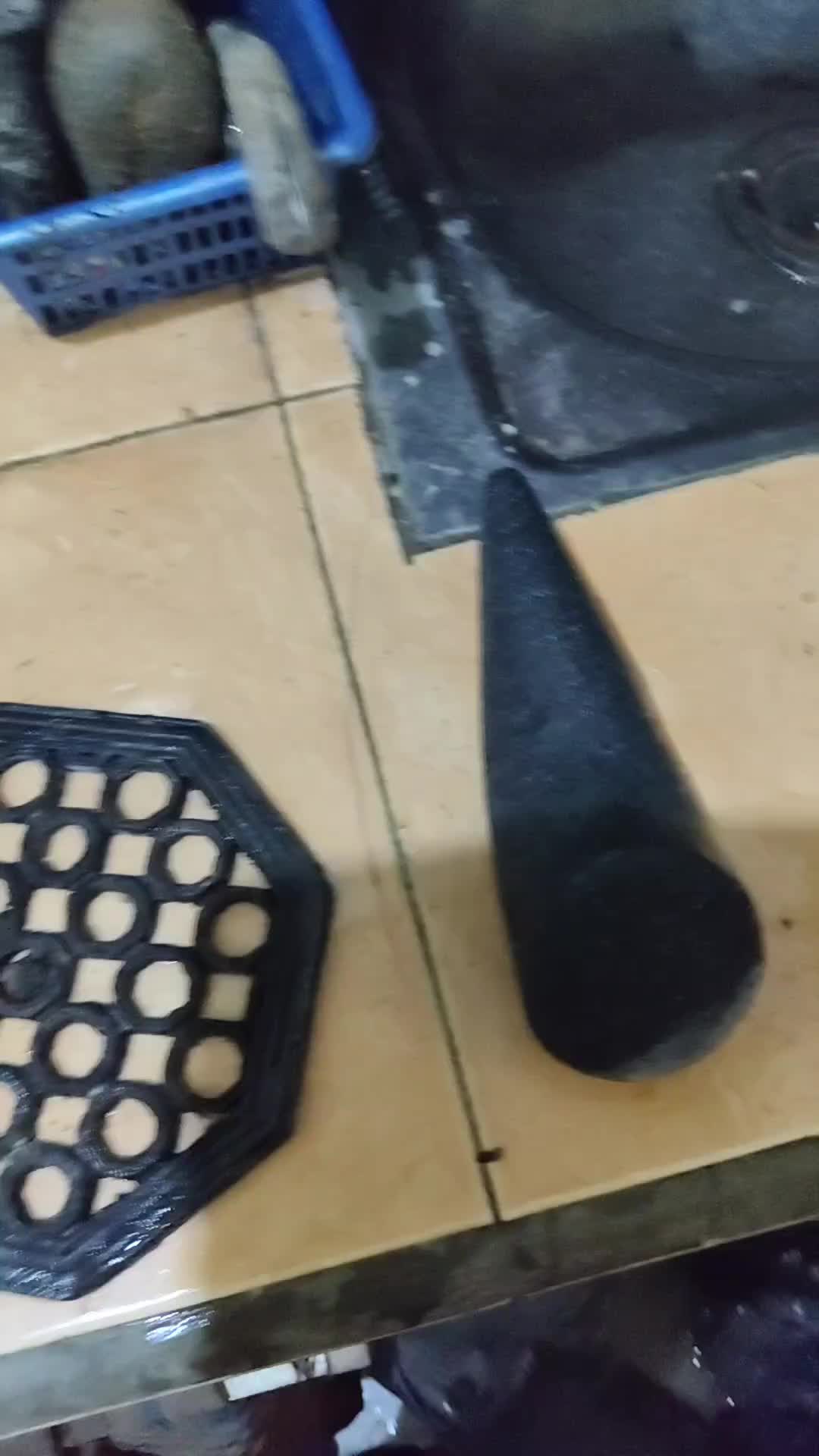 review image 0