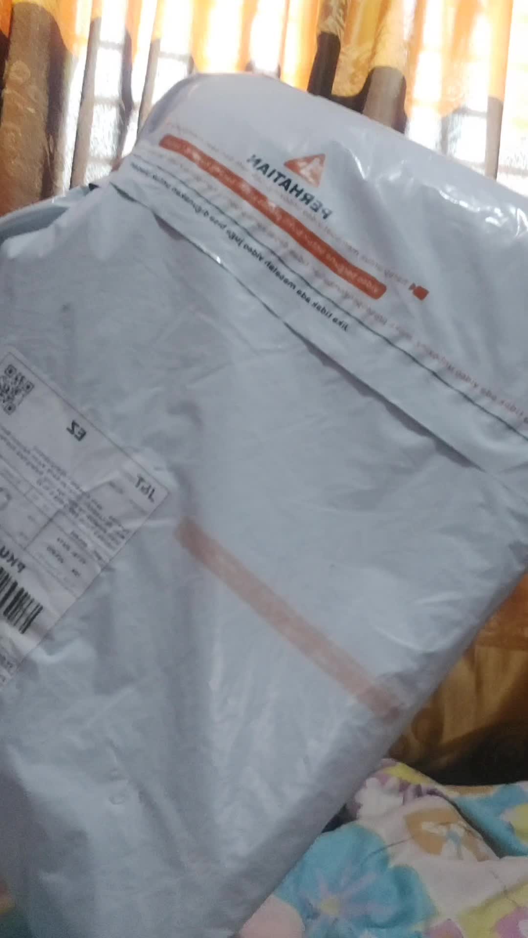 review image 0