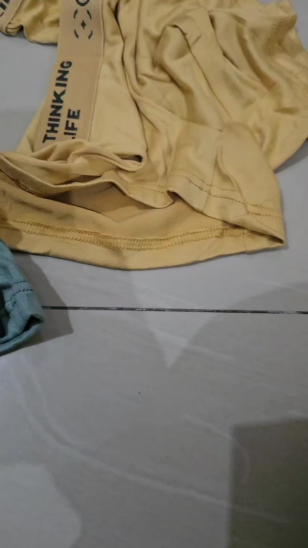 review image 0