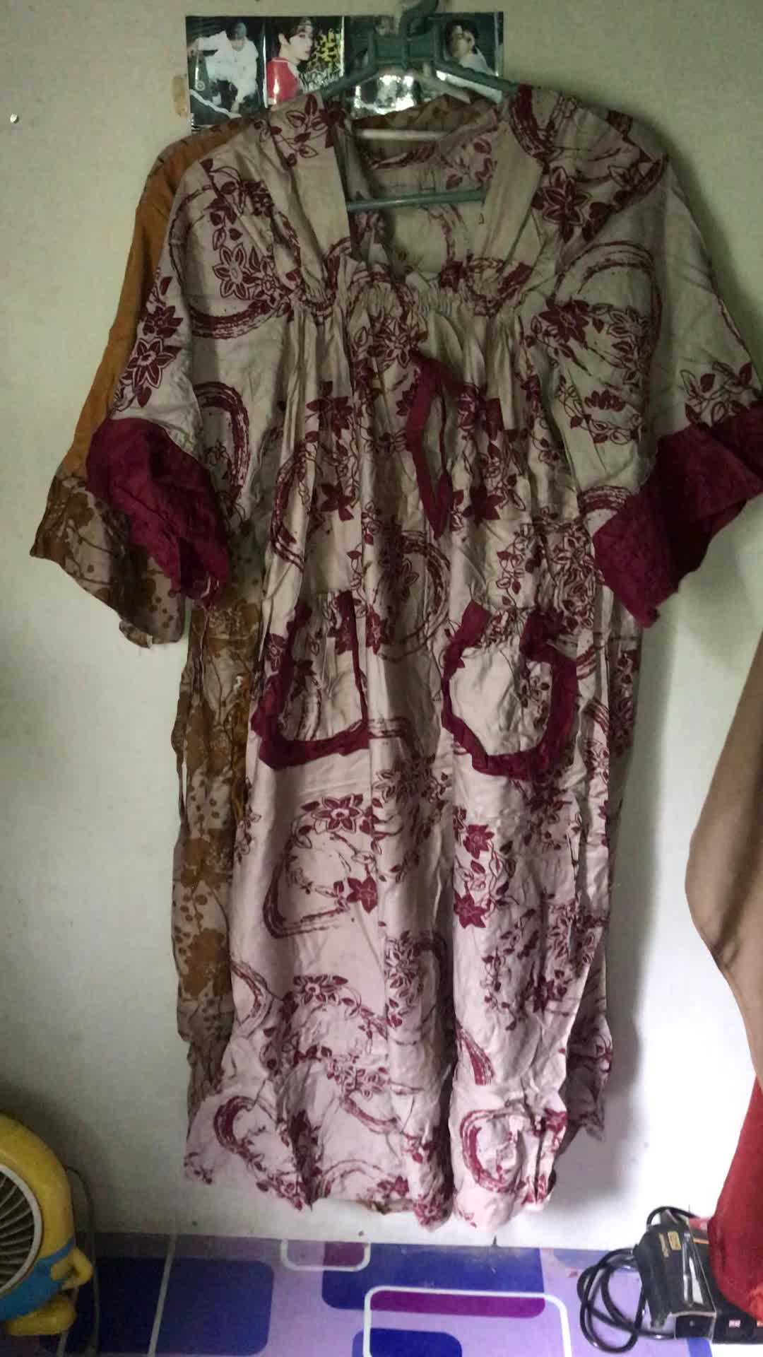 review image 0