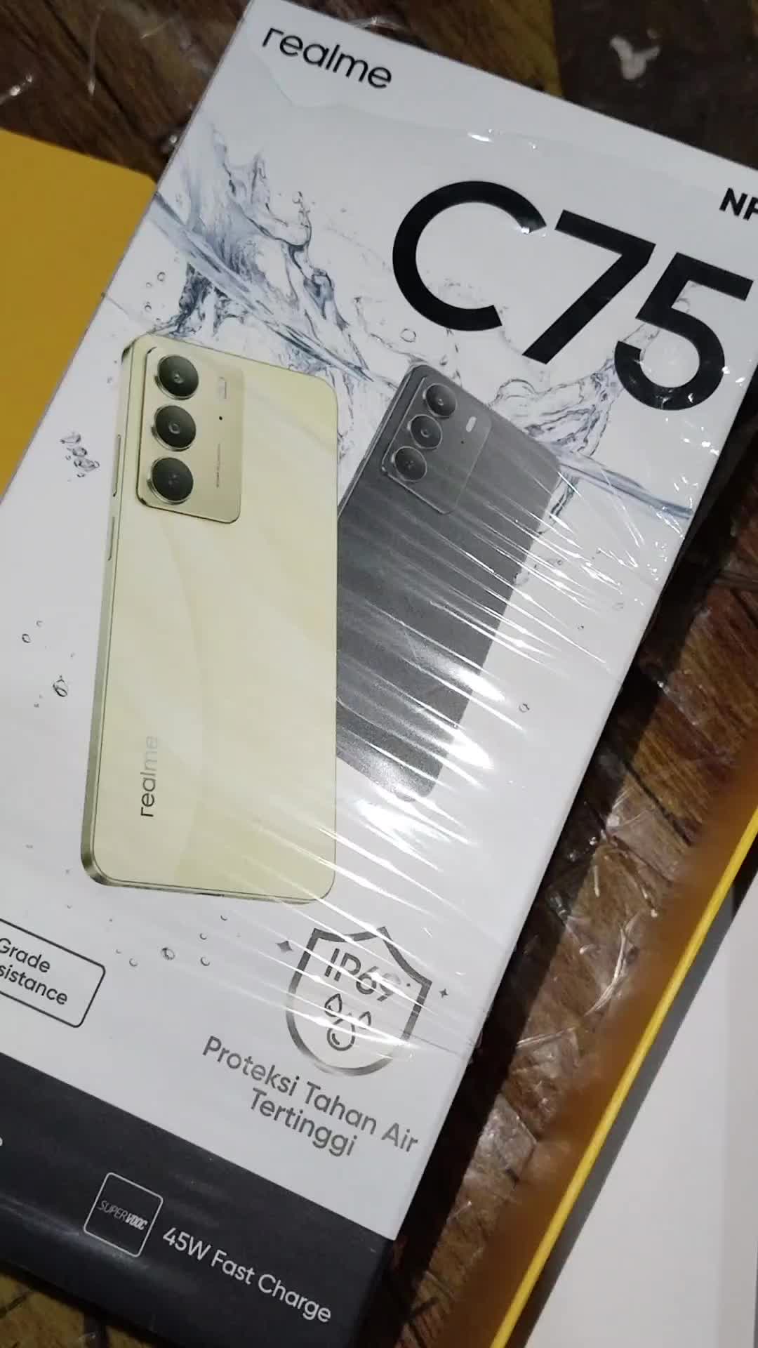 review image 0