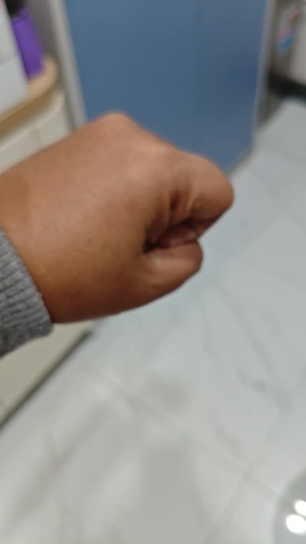 review image 0