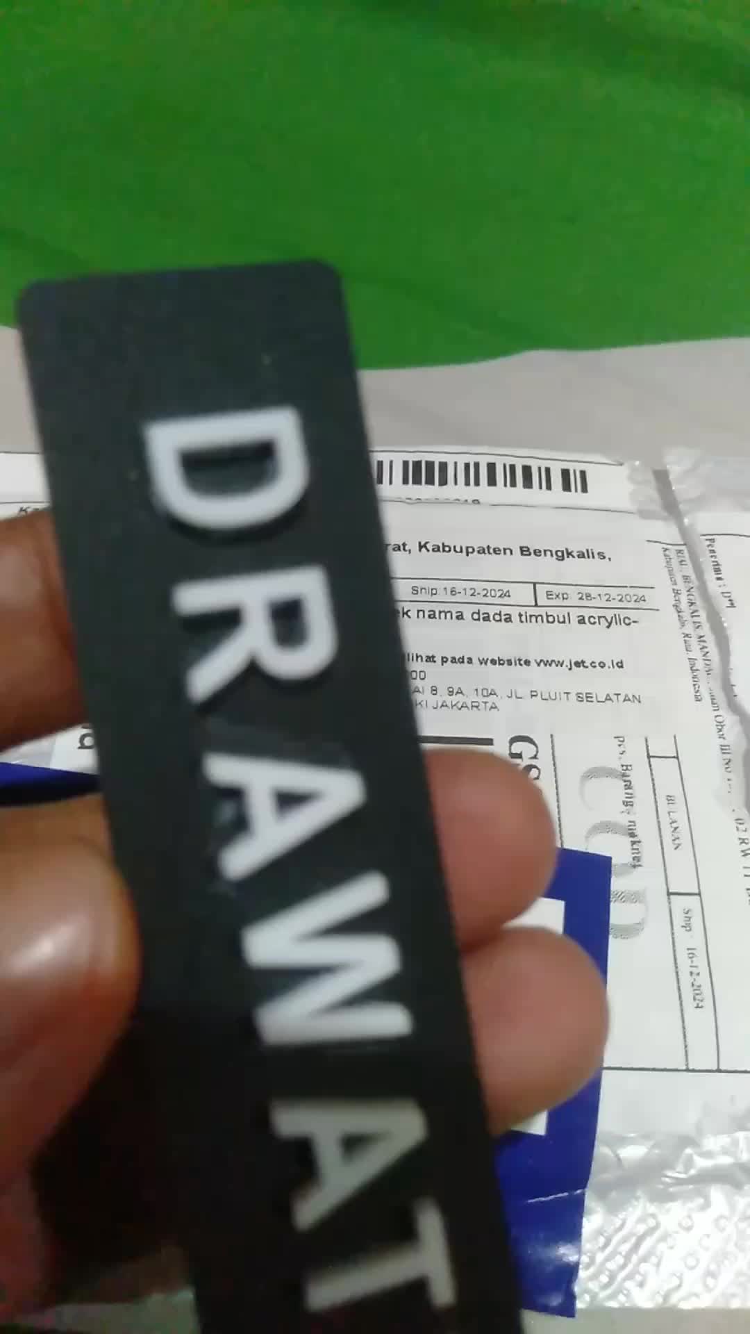 review image 0