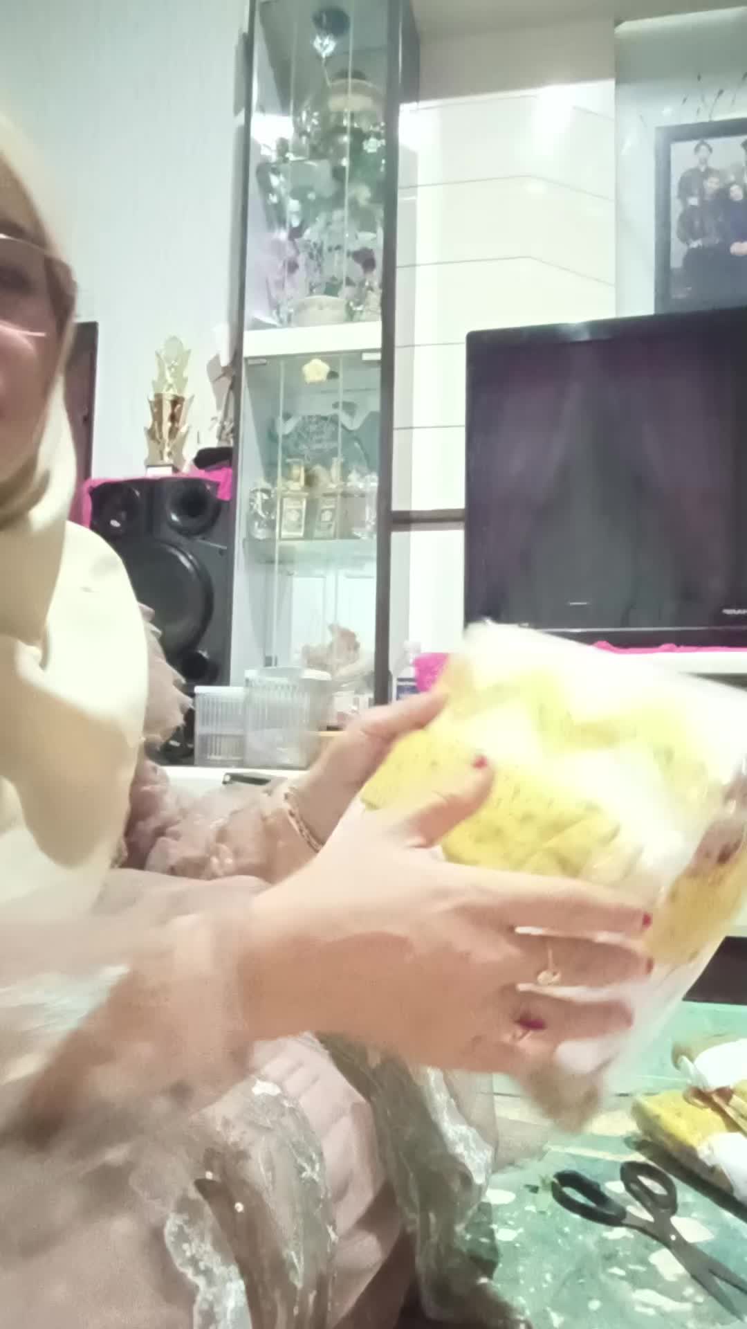 review image 3