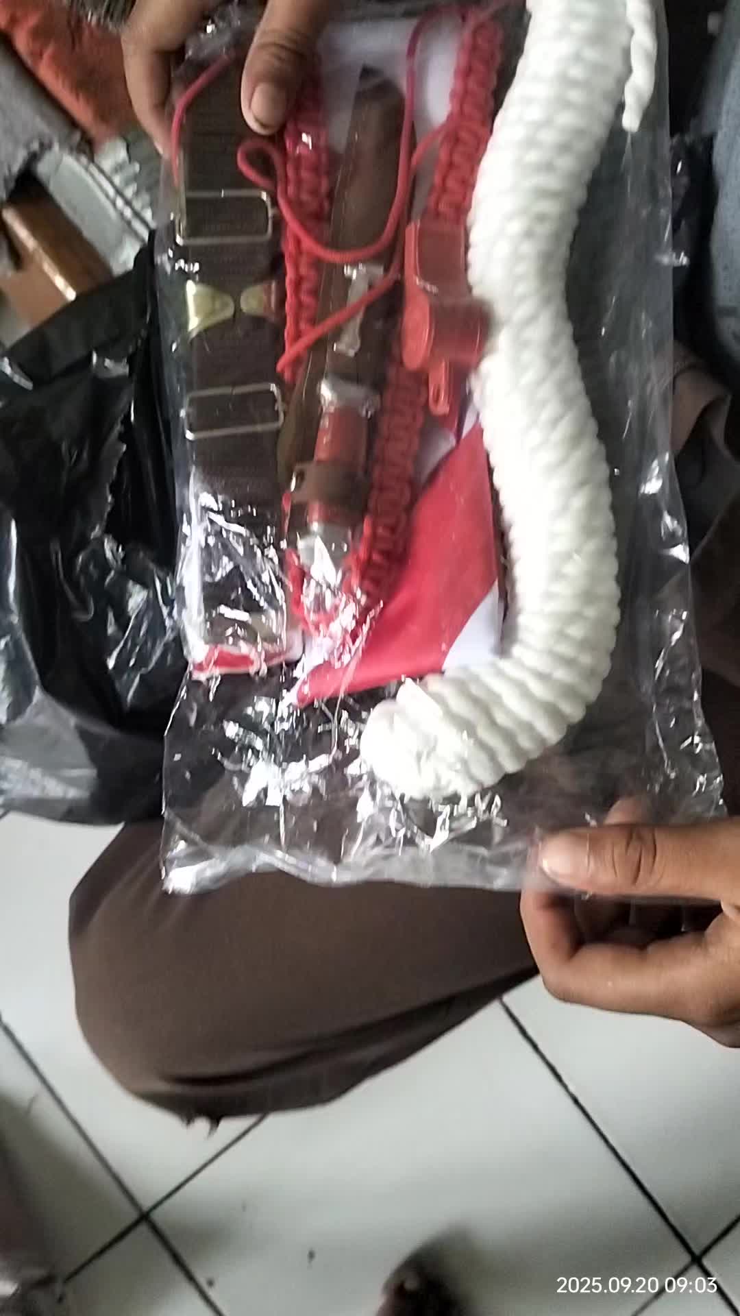 review image 0
