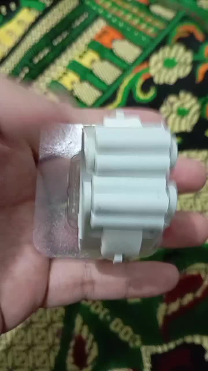 review image 0