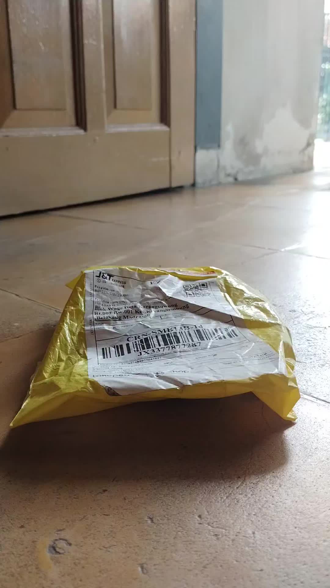 review image 0