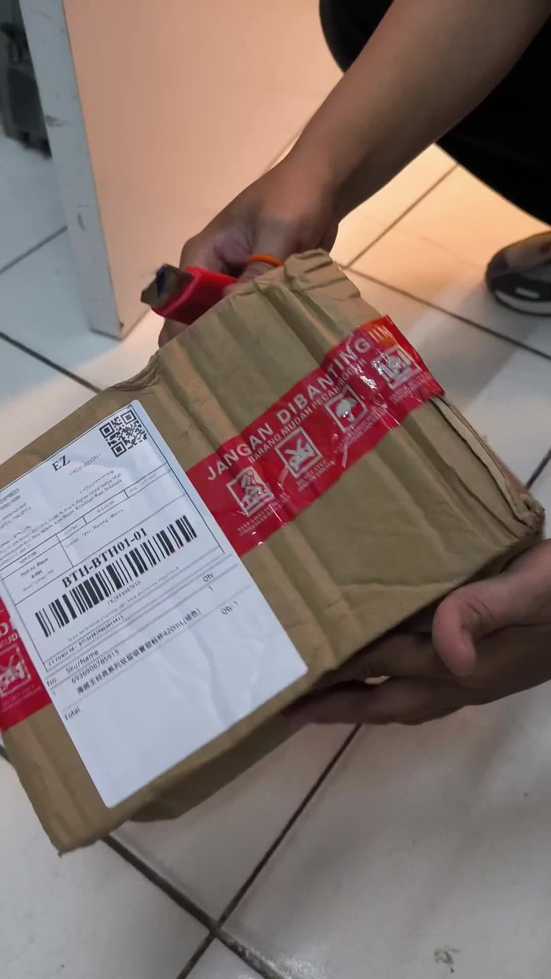 review image 0