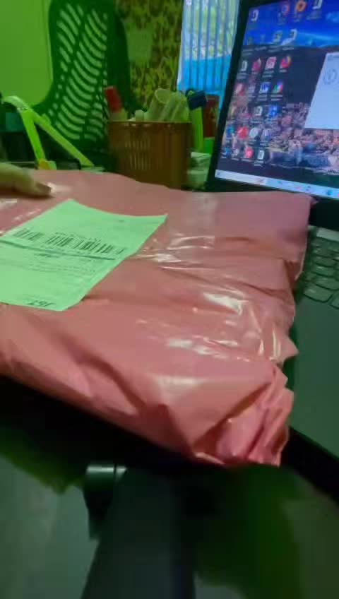 review image 0