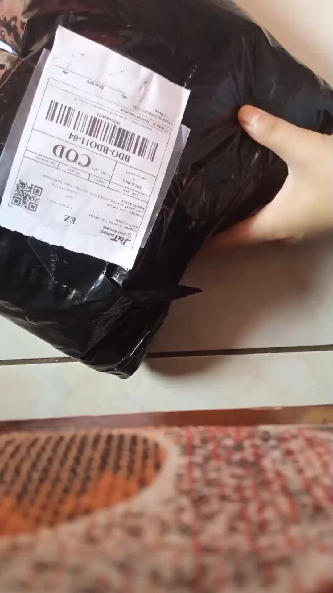review image 0