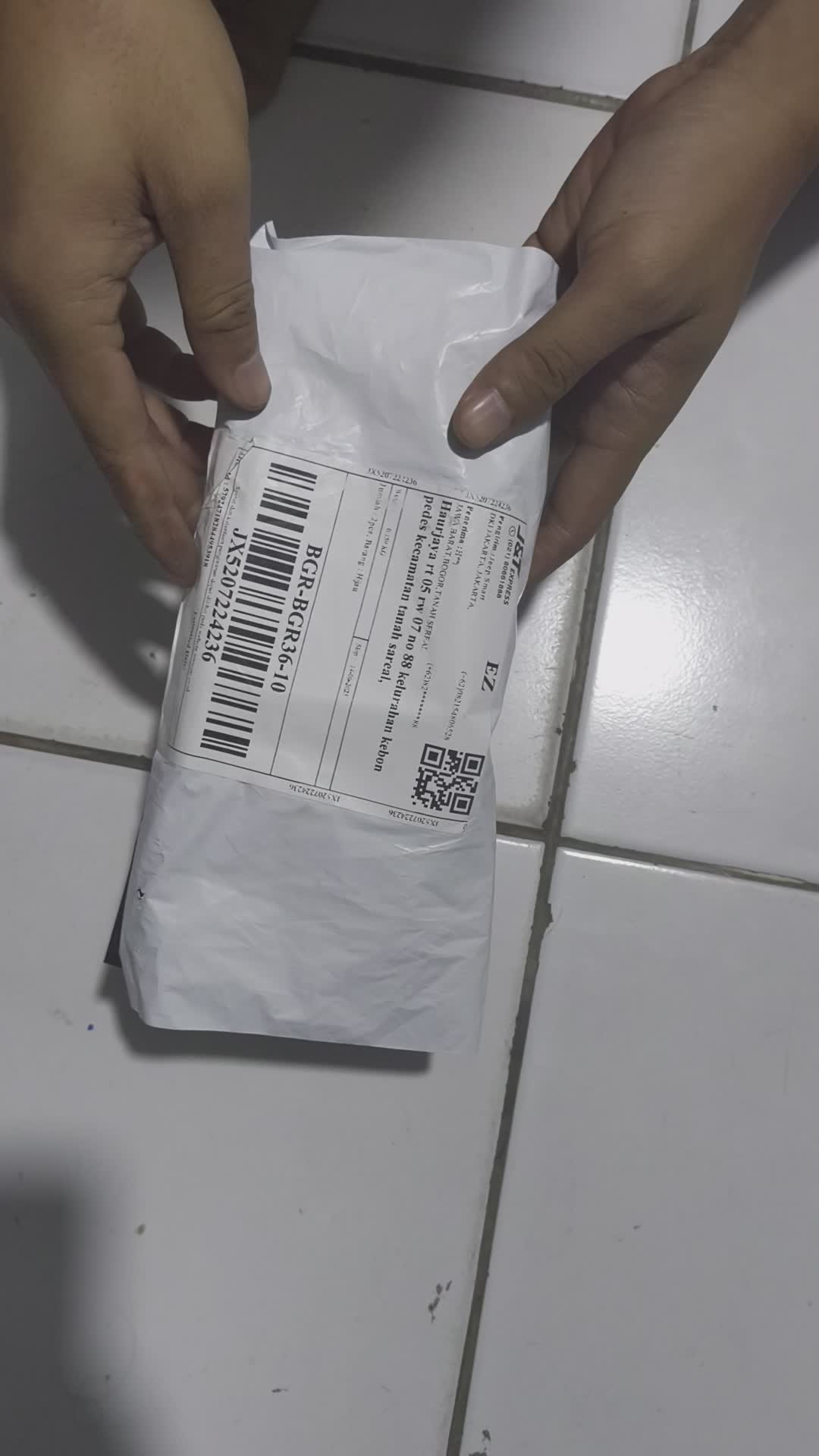review image 0