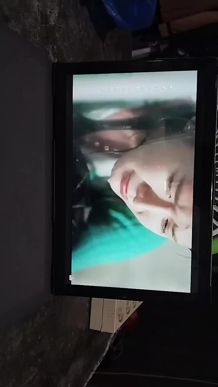 review image 0