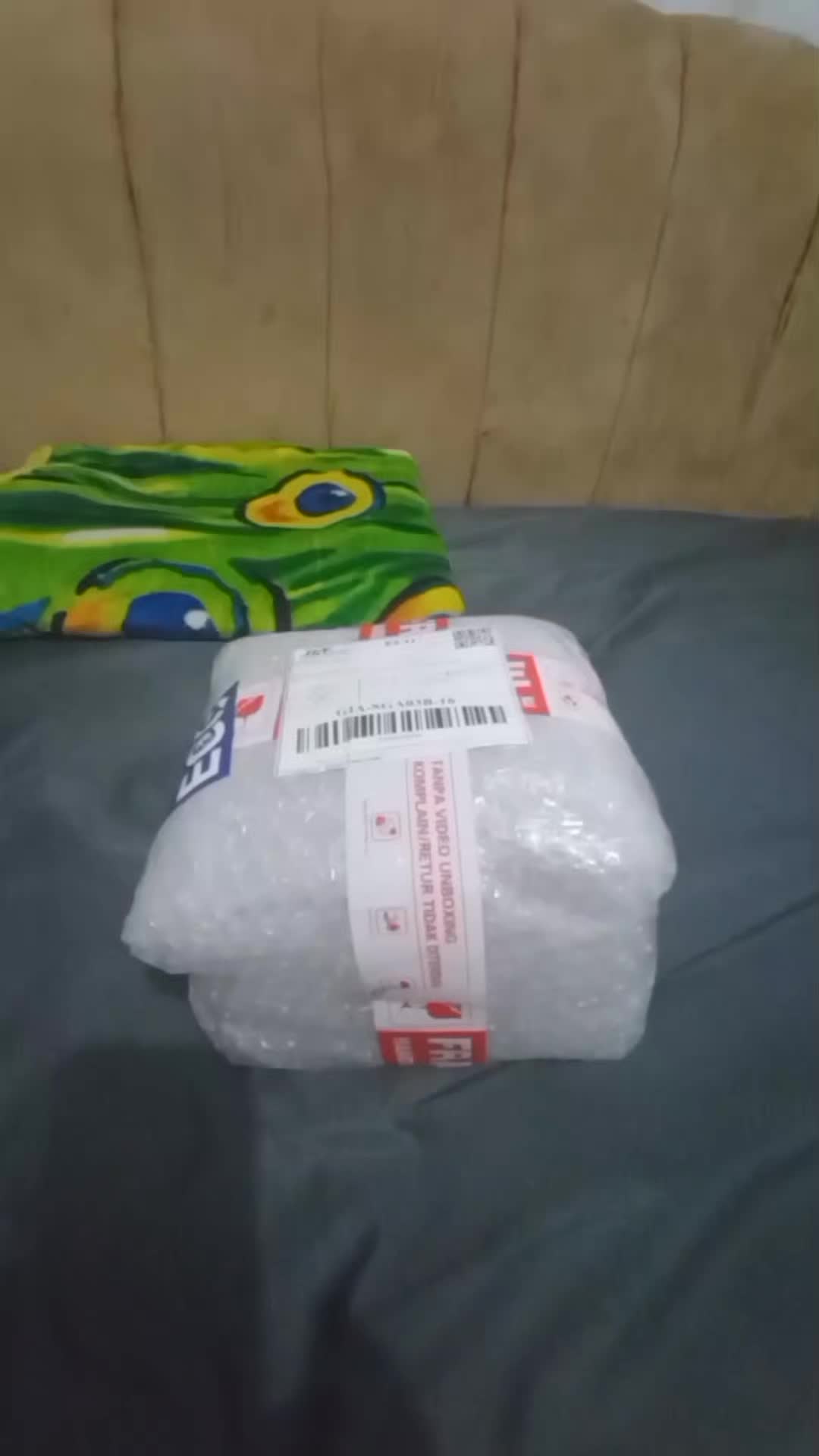 review image 0