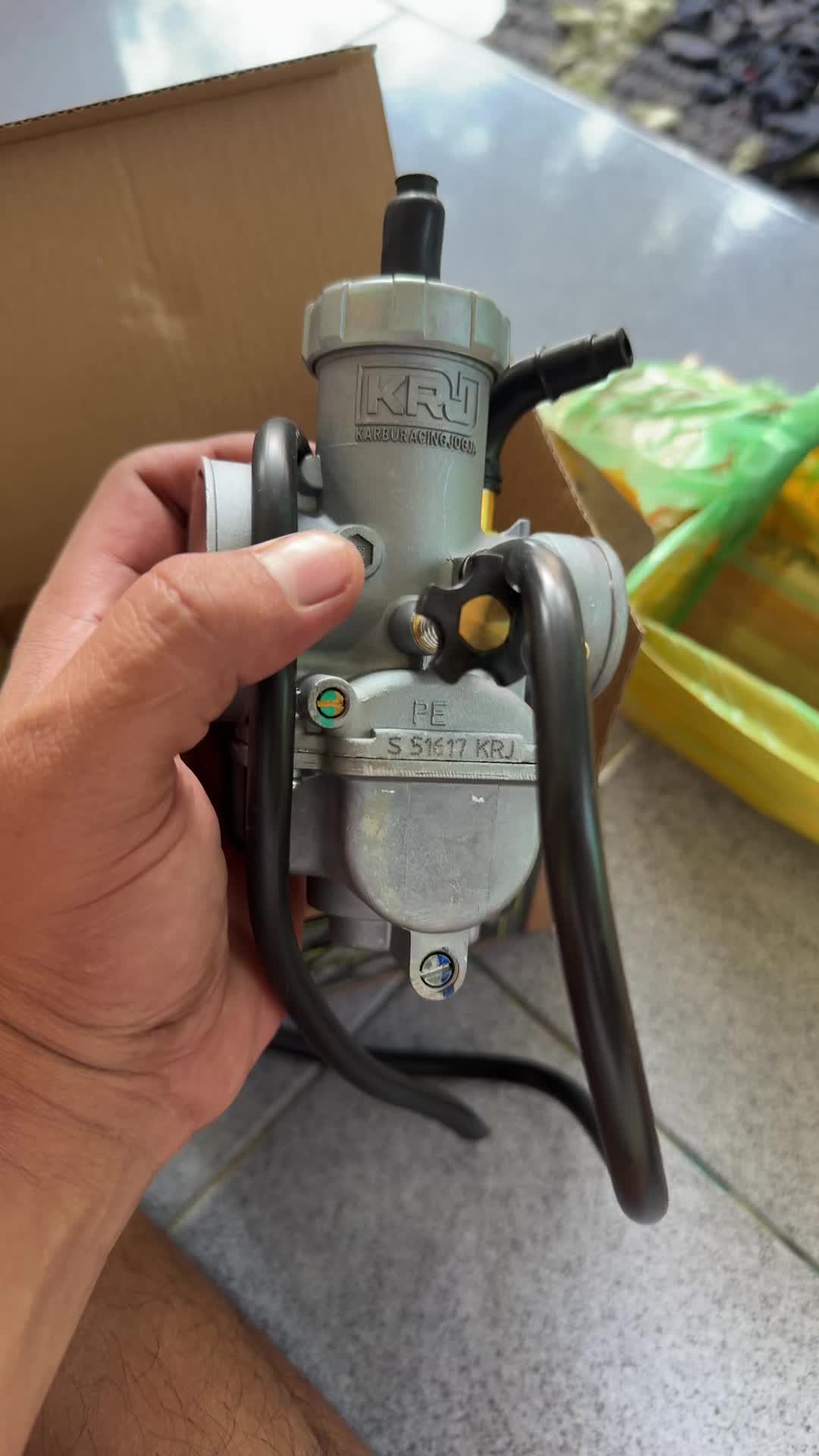 review image 0