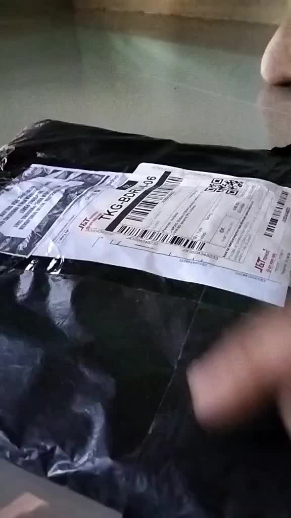 review image 0