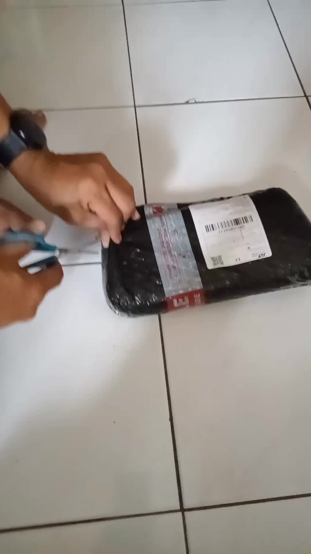 review image 0