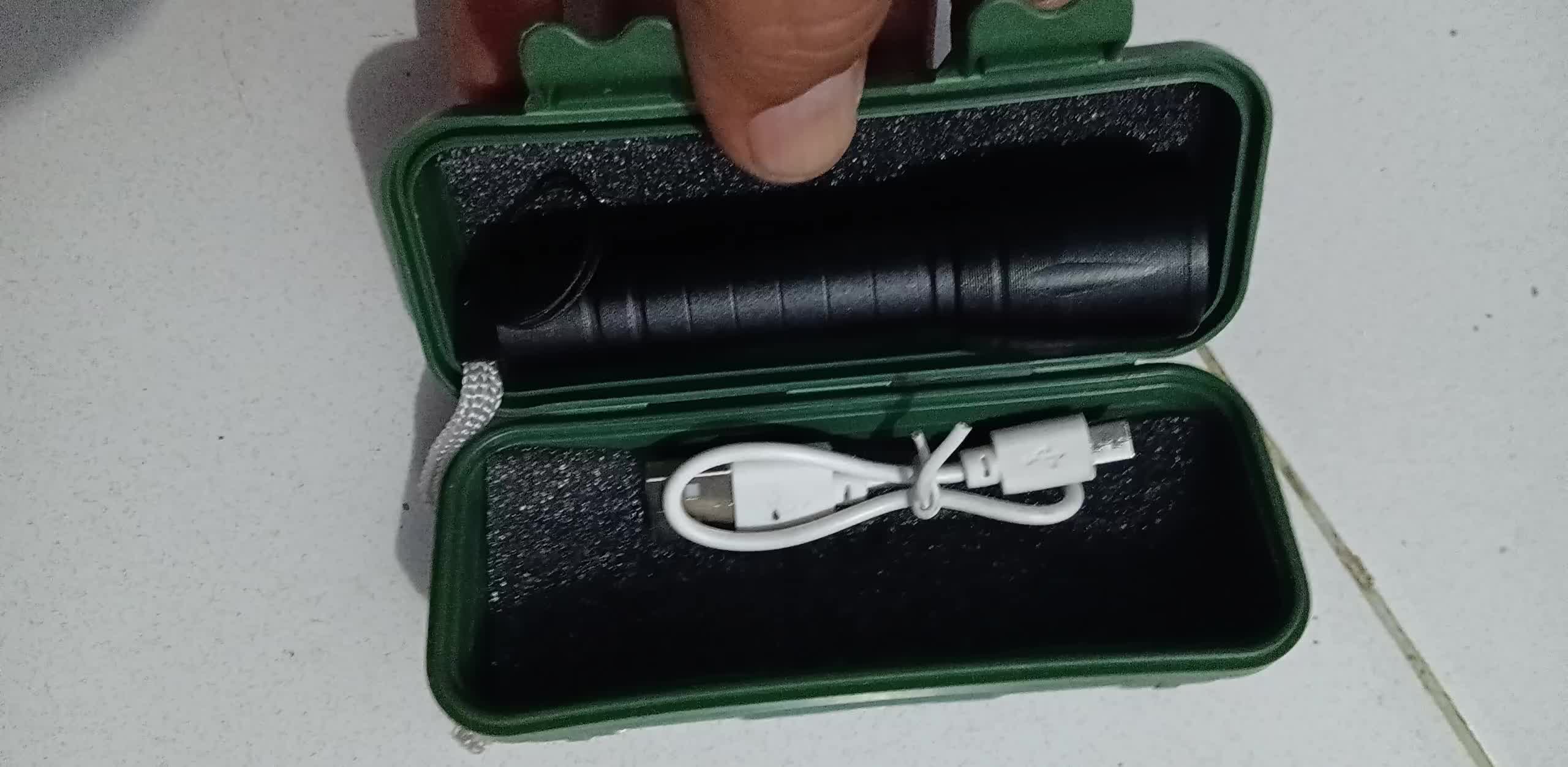 review image 0