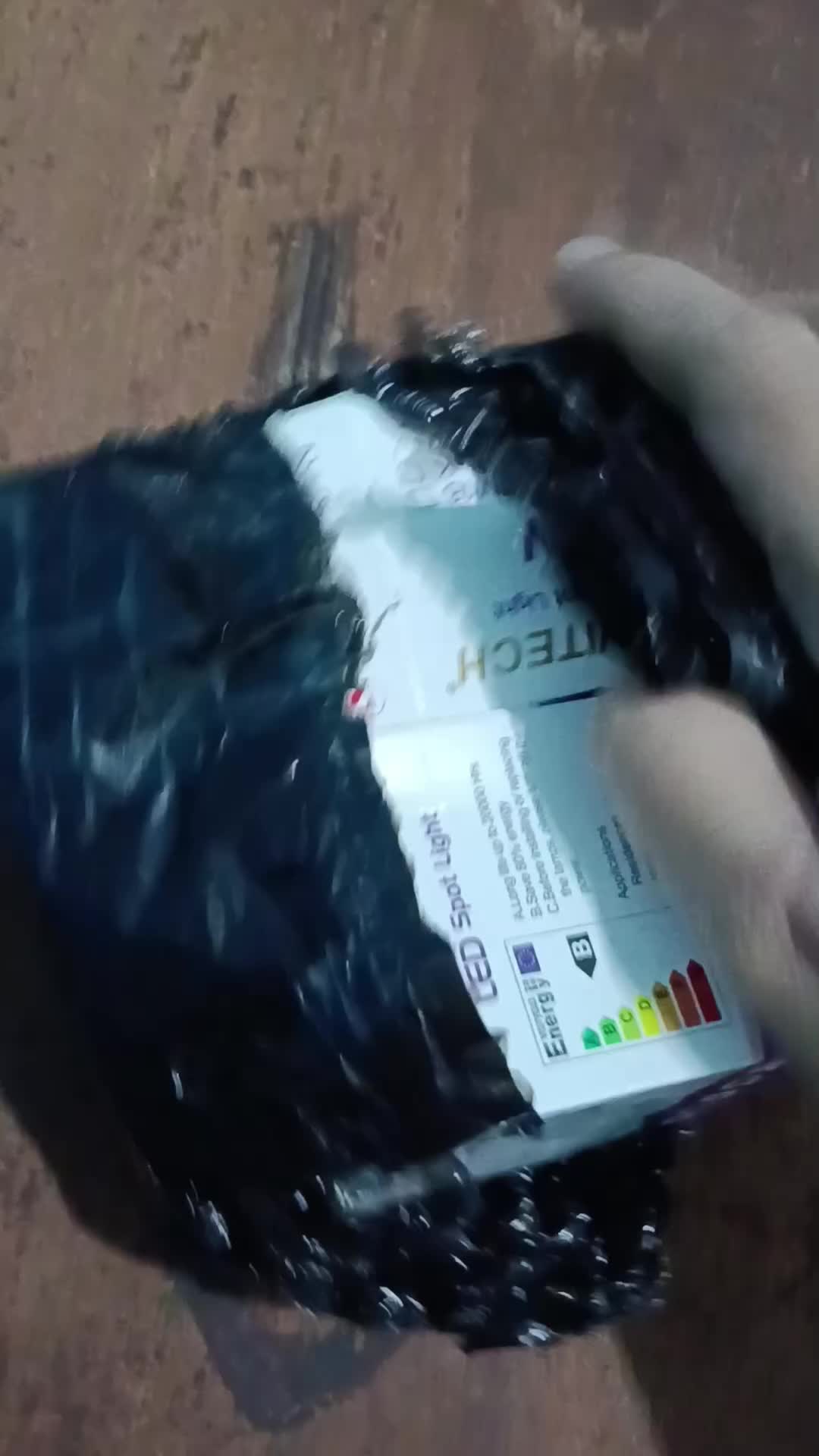 review image 0