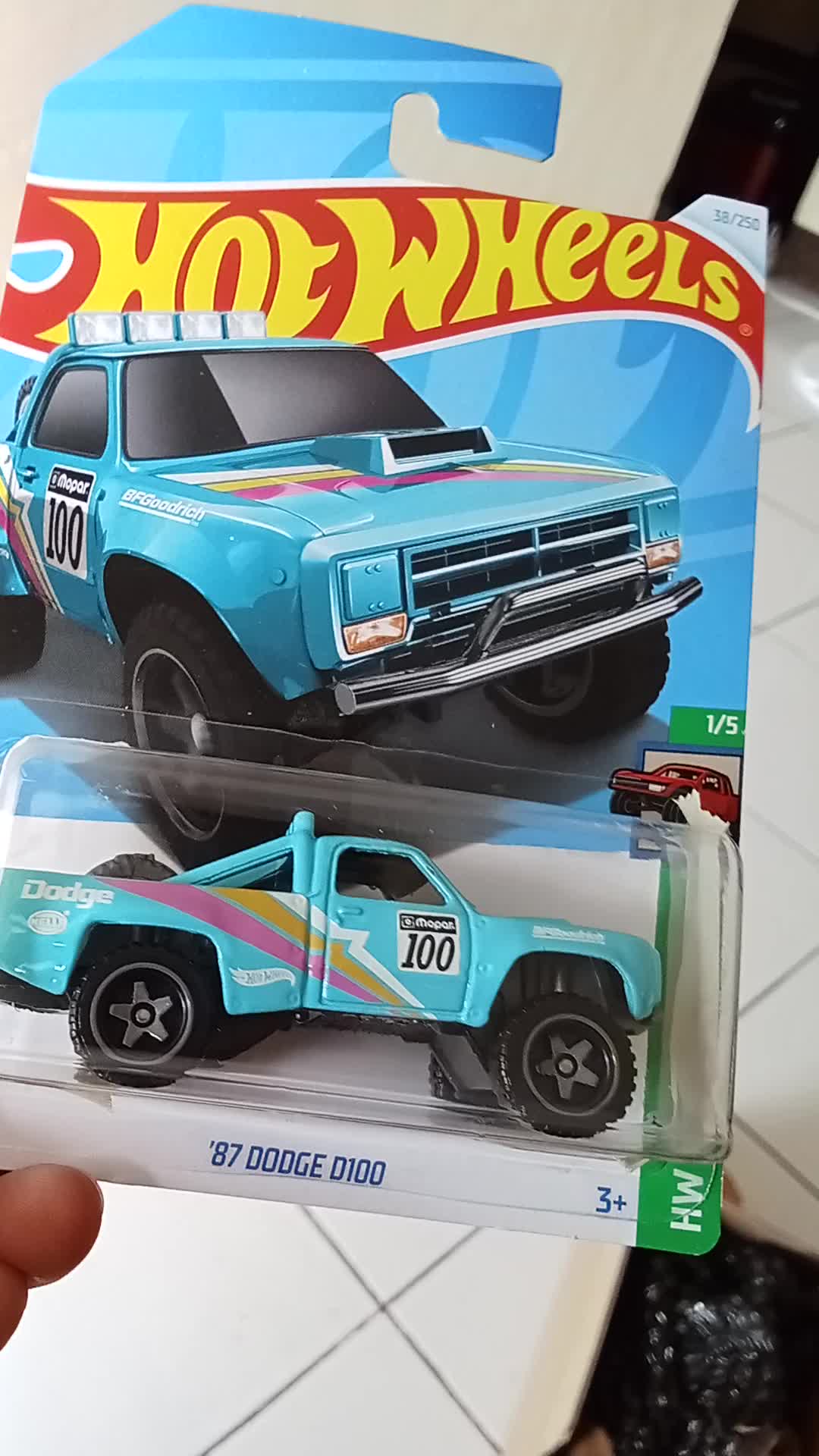 review image 0