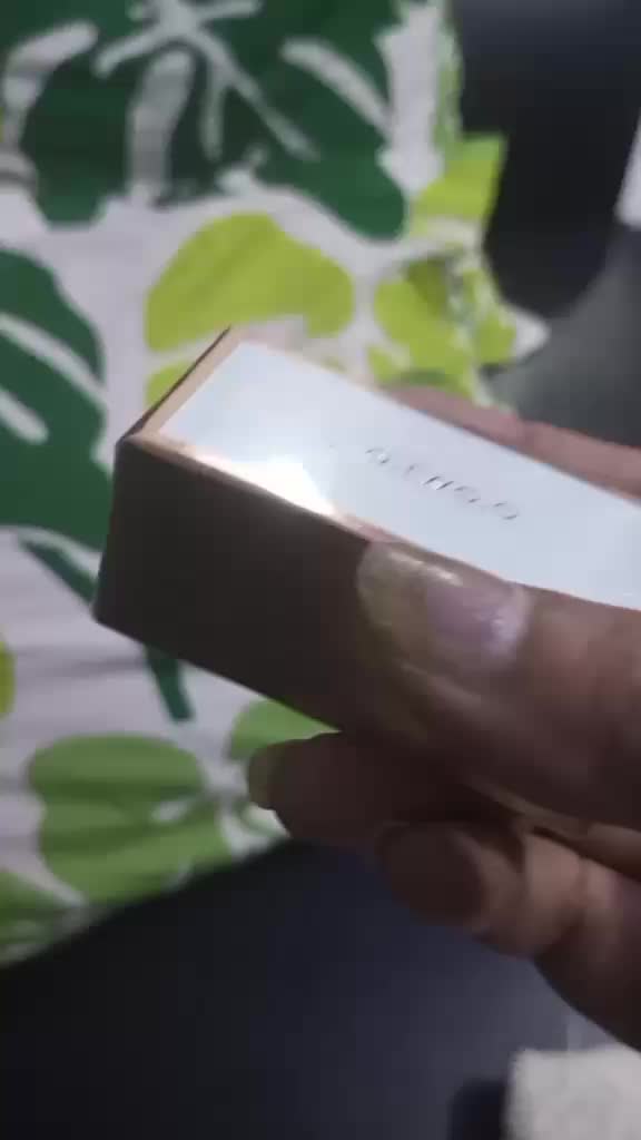 review image 0