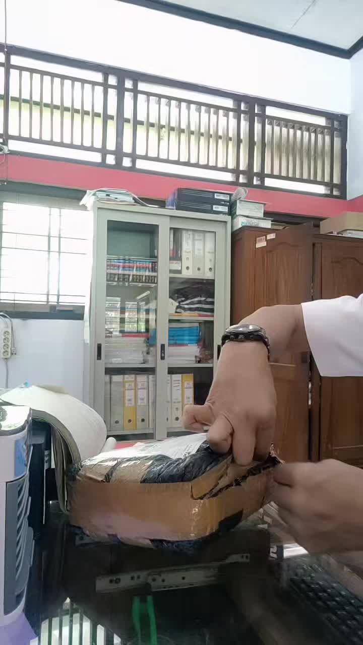 review image 0