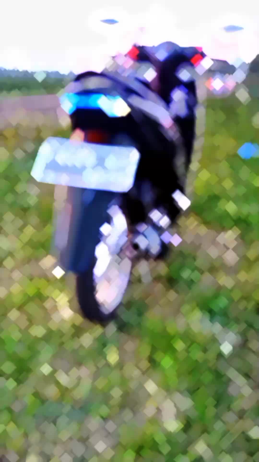 review image 0