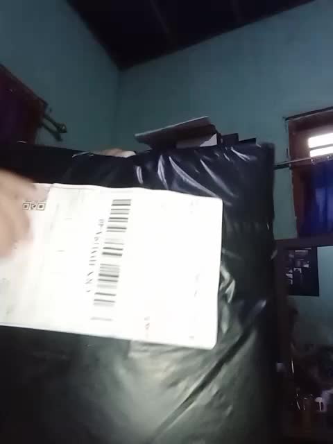 review image 0