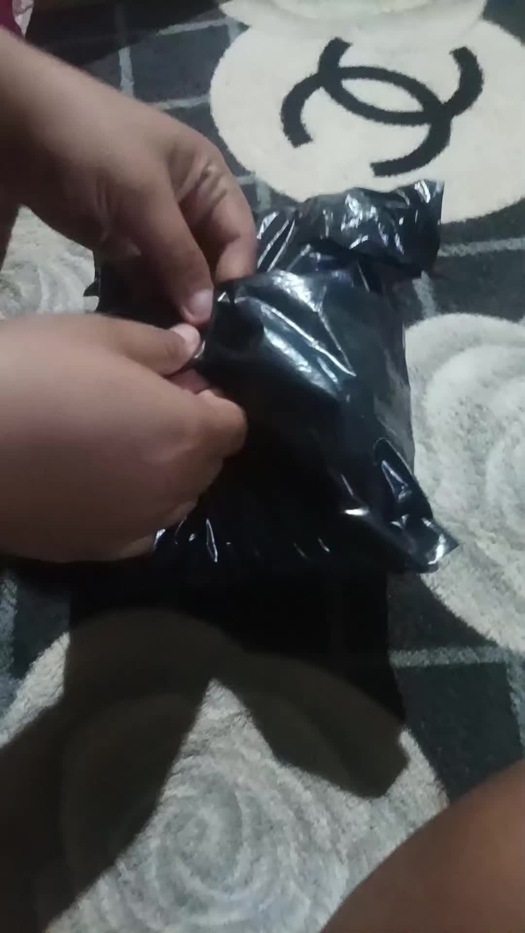 review image 0