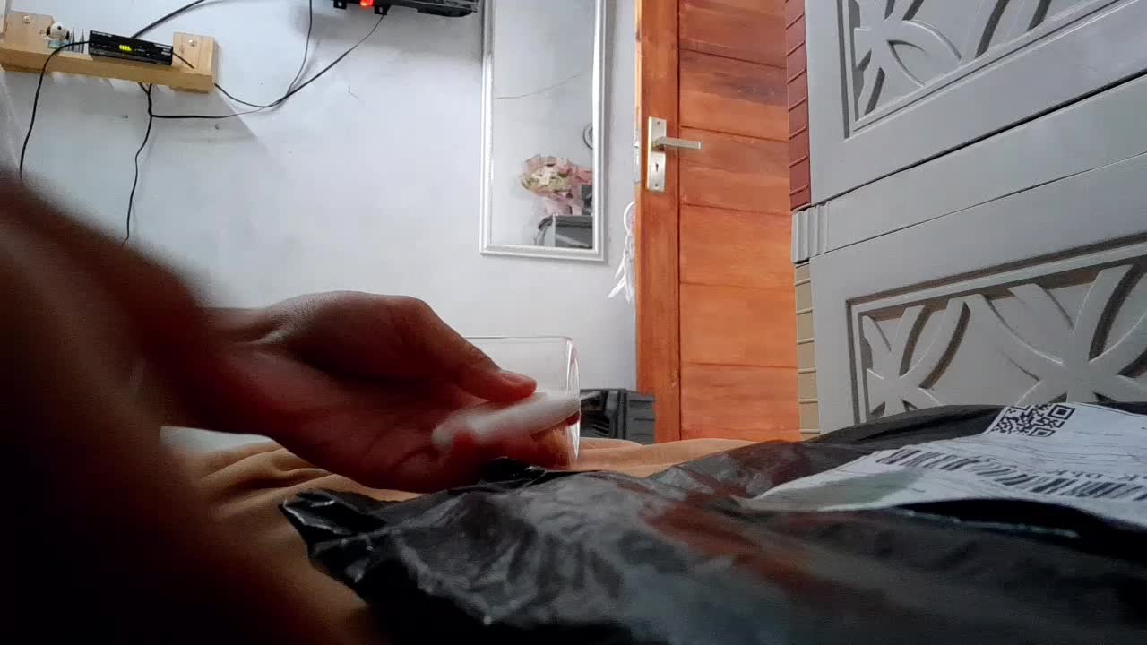 review image 0