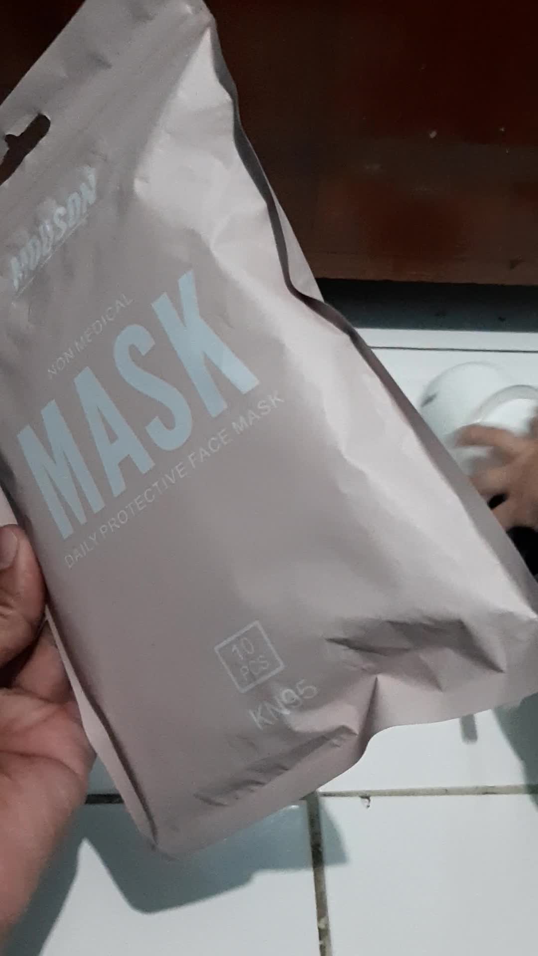 review image 0