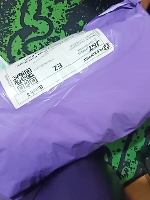 review image 0