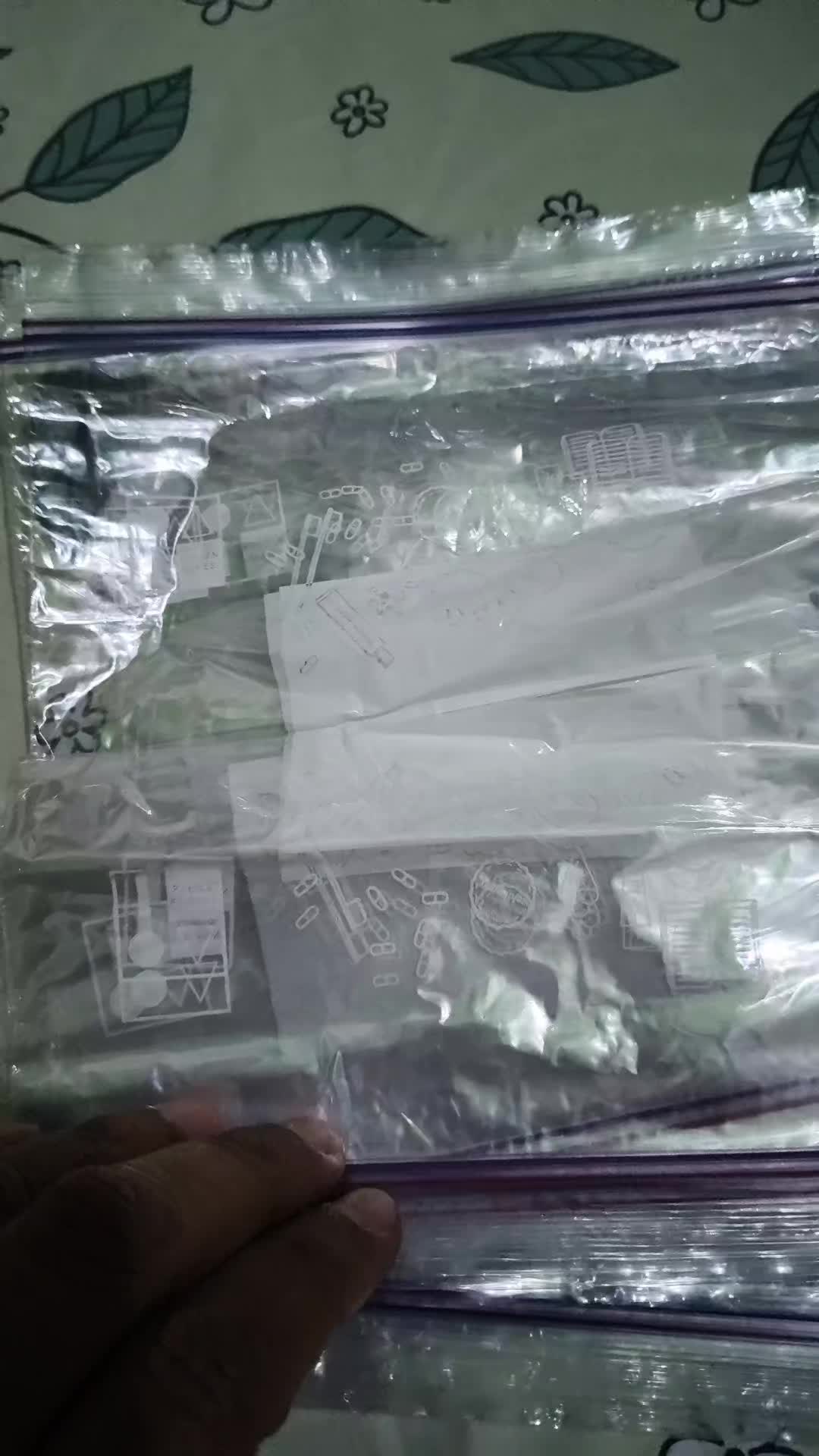 review image 0