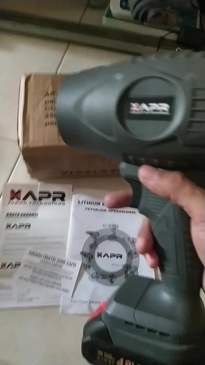 review image 0