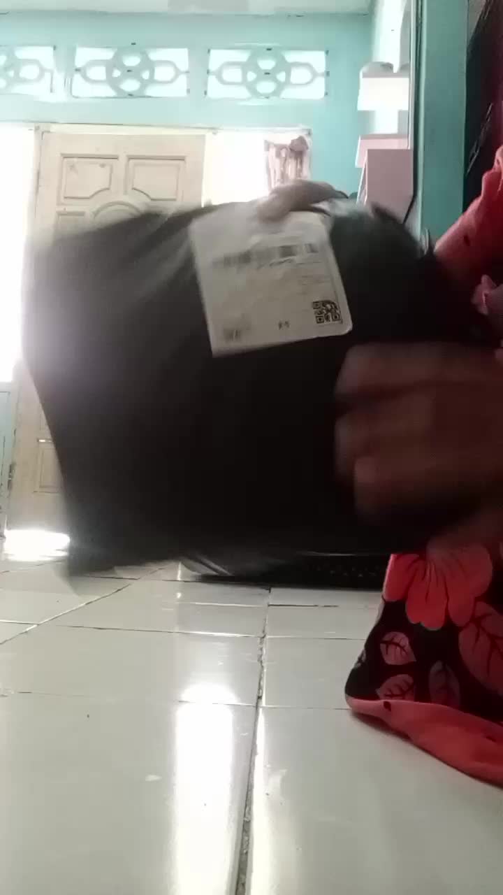review image 0