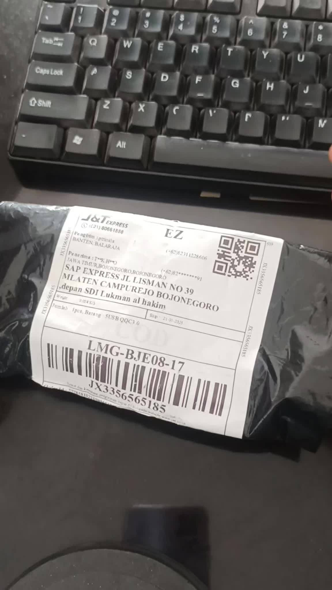 review image 0